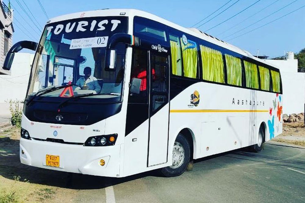 Aashapura Tourist Agency Bus Service In Udaipur Bus In Udaipur bus-price-in-india-2025-new-buses-mileage-and-seating-capacity